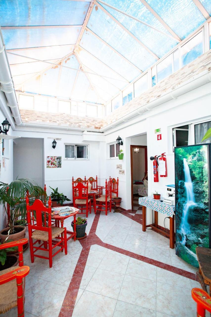 Pension Hidalgo 1 Utrera Exteriér fotografie